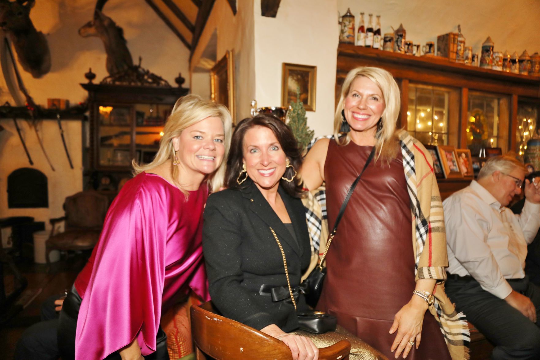 Deann Gueck, Beth McLaqughlin, Desiree Wojciiechowski